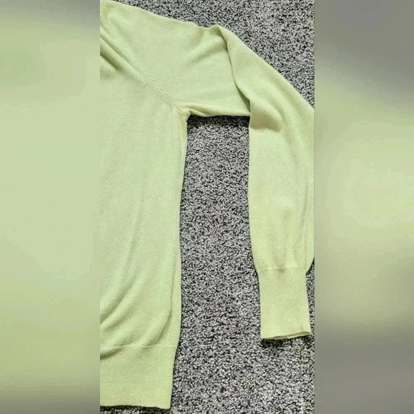 Banana Republic Cardigan sweater, Pastel Green, womens size Medium - Picture 8 of 12